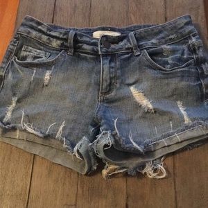 Forever 21 cut off shorts